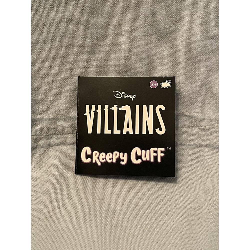 NEW Bullsitoy Disney Villains Snap Hug & Go Creepy Cuff - Cruella DeVil - Picture 3 of 4